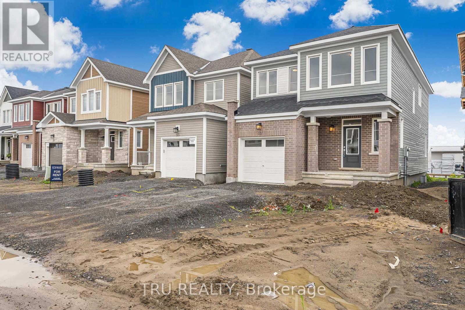 517 OLDENBURG AVENUE, Ottawa, Ontario