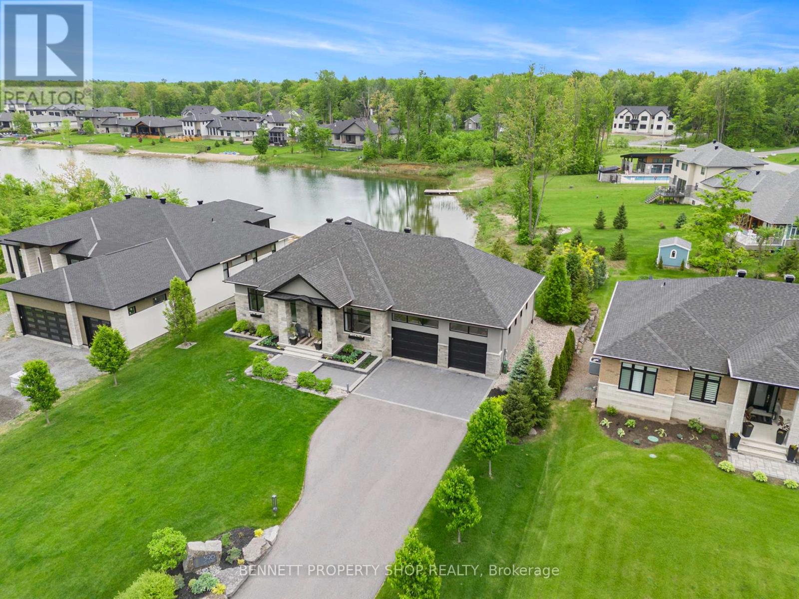 396 SHOREWAY DRIVE, Ottawa, Ontario