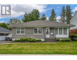 888 CHAPMAN BOULEVARD, Ottawa, Ontario