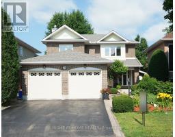 26 STRATHBURY STREET, Ottawa, Ontario