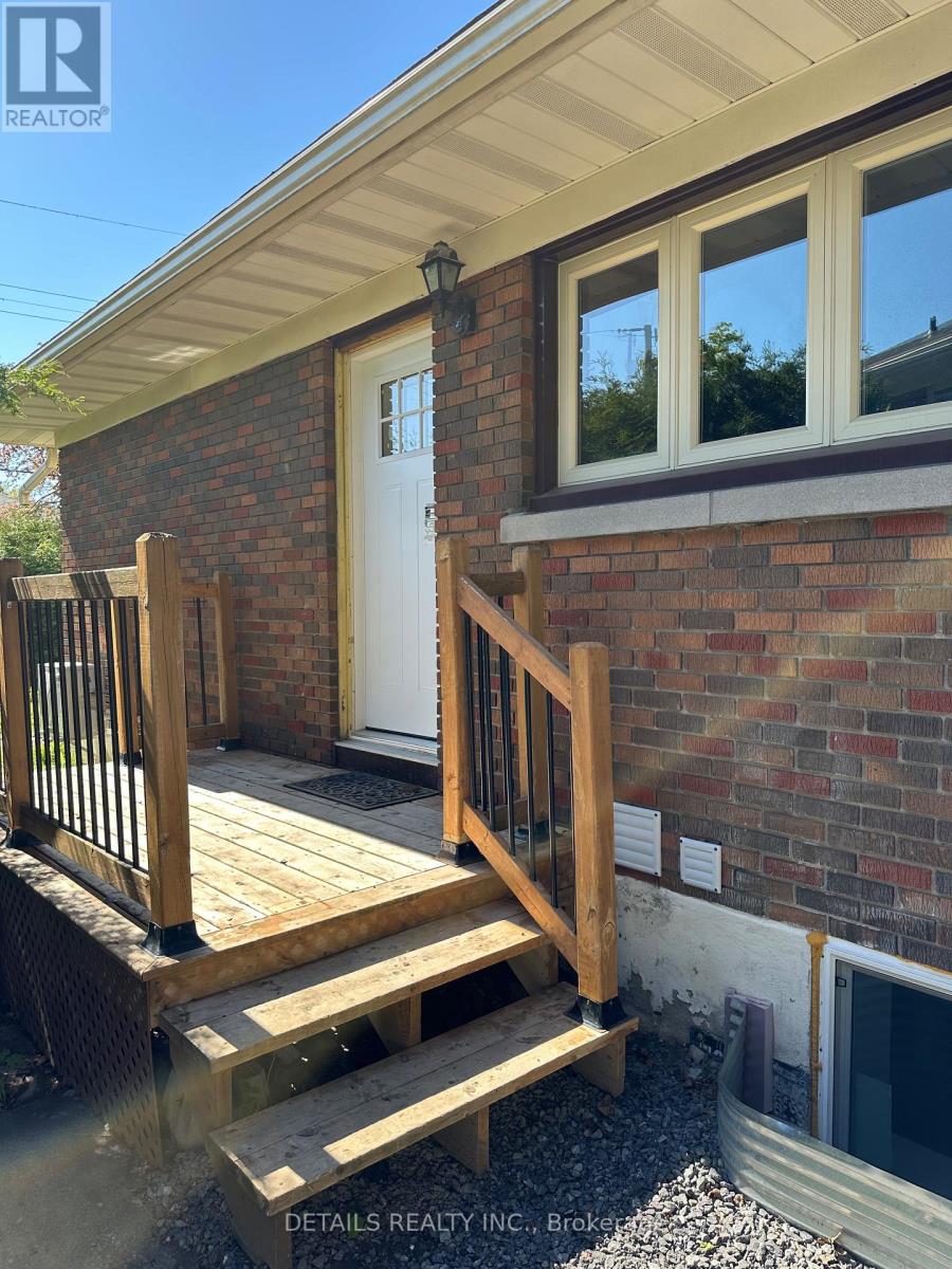 2 - 1587 DEVON STREET, Ottawa, Ontario