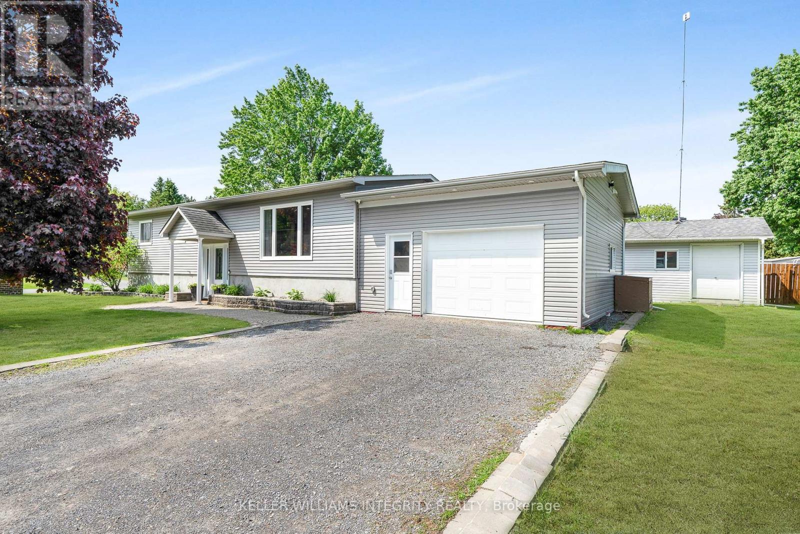64 BEAVER LANE, The Nation, Ontario
