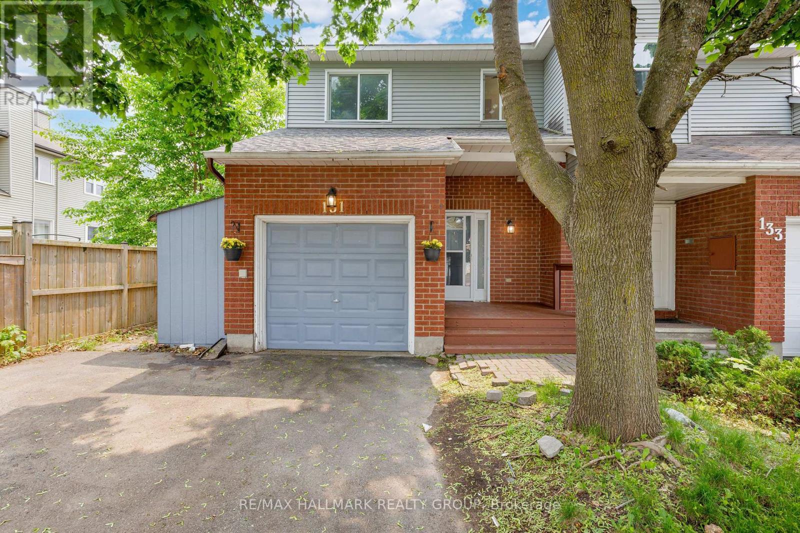 131 TARTAN DRIVE, Ottawa, Ontario