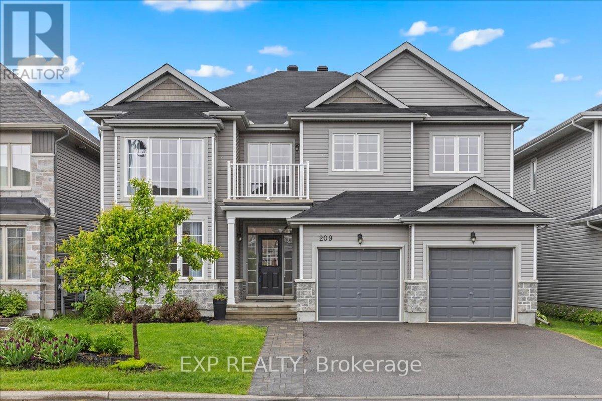 209 ROVER STREET, Ottawa, Ontario