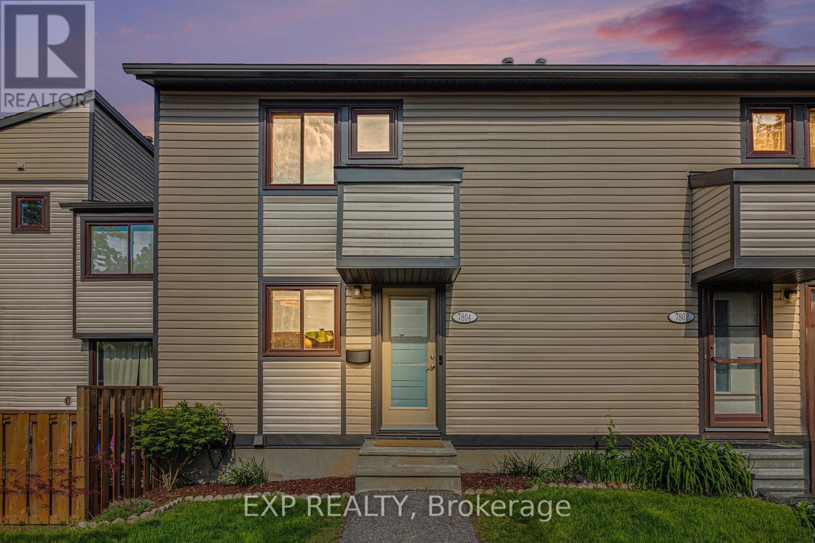 7804 JEANNE D'ARC BOULEVARD, Ottawa, Ontario