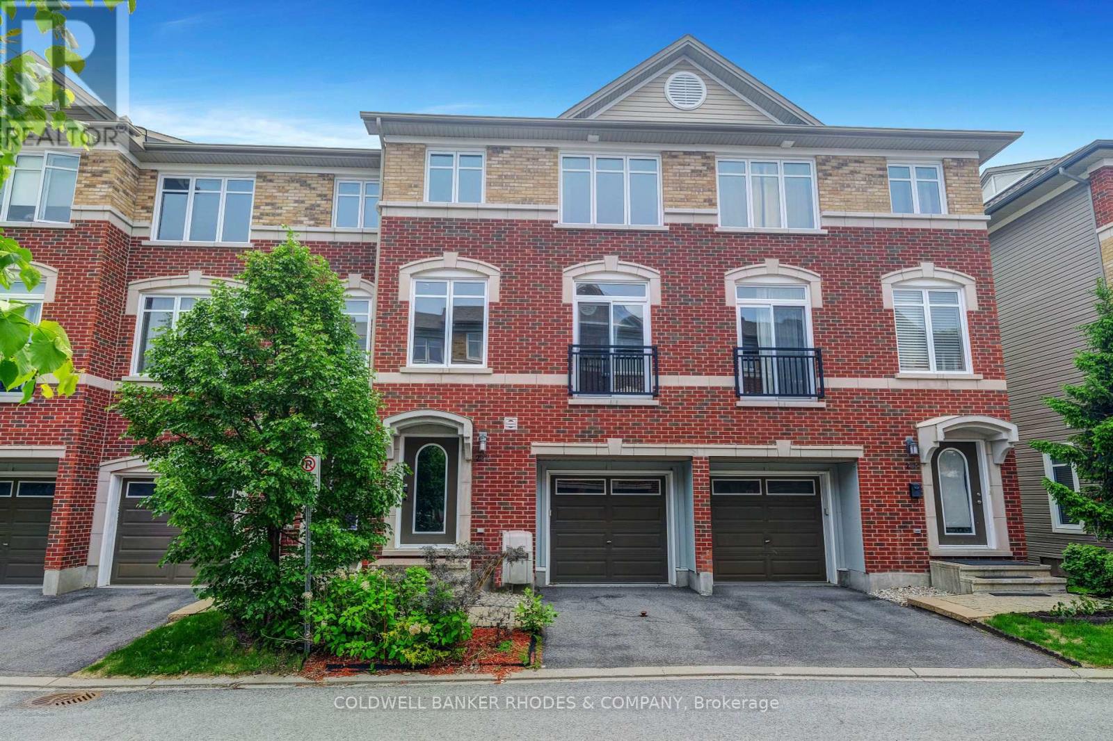 204 ACCOLADE PRIVATE, Ottawa, Ontario