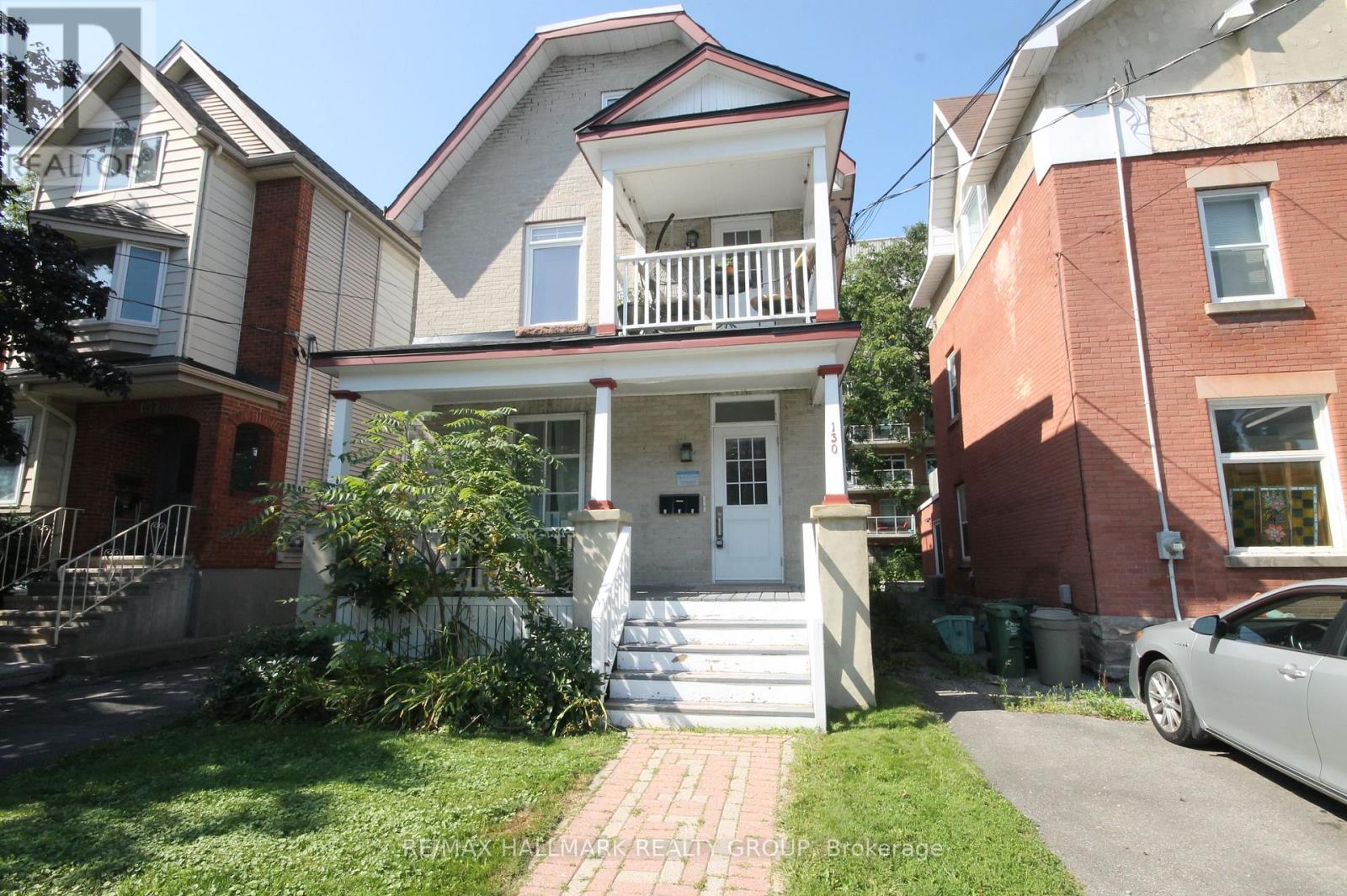 130 HINTON AVENUE, Ottawa, Ontario