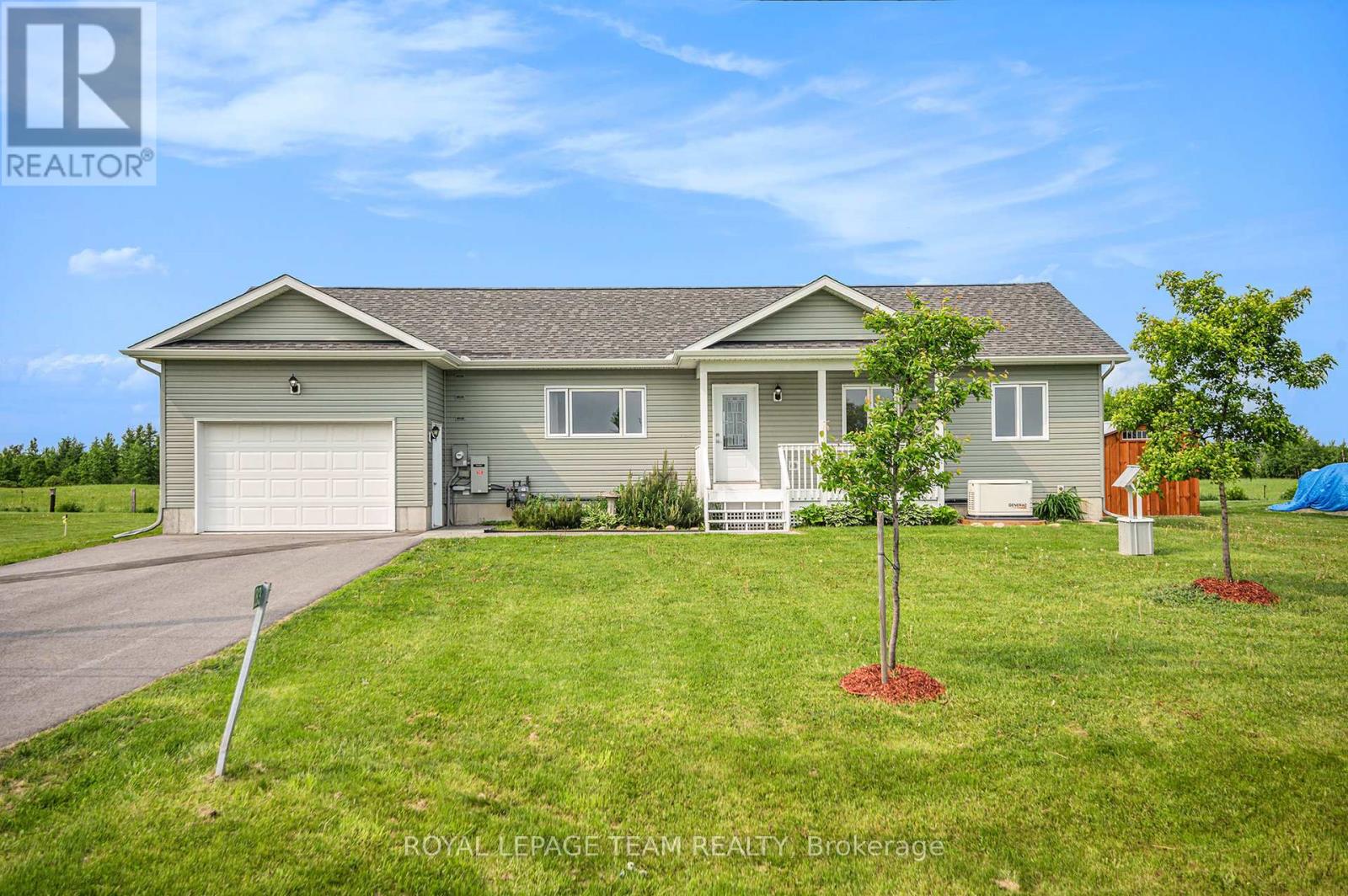 2833 DUNROBIN ROAD, Ottawa, Ontario