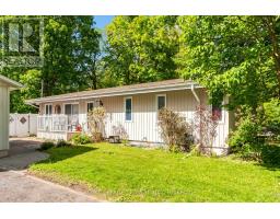 121 PEACOCK CRESCENT, Mississippi Mills, Ontario