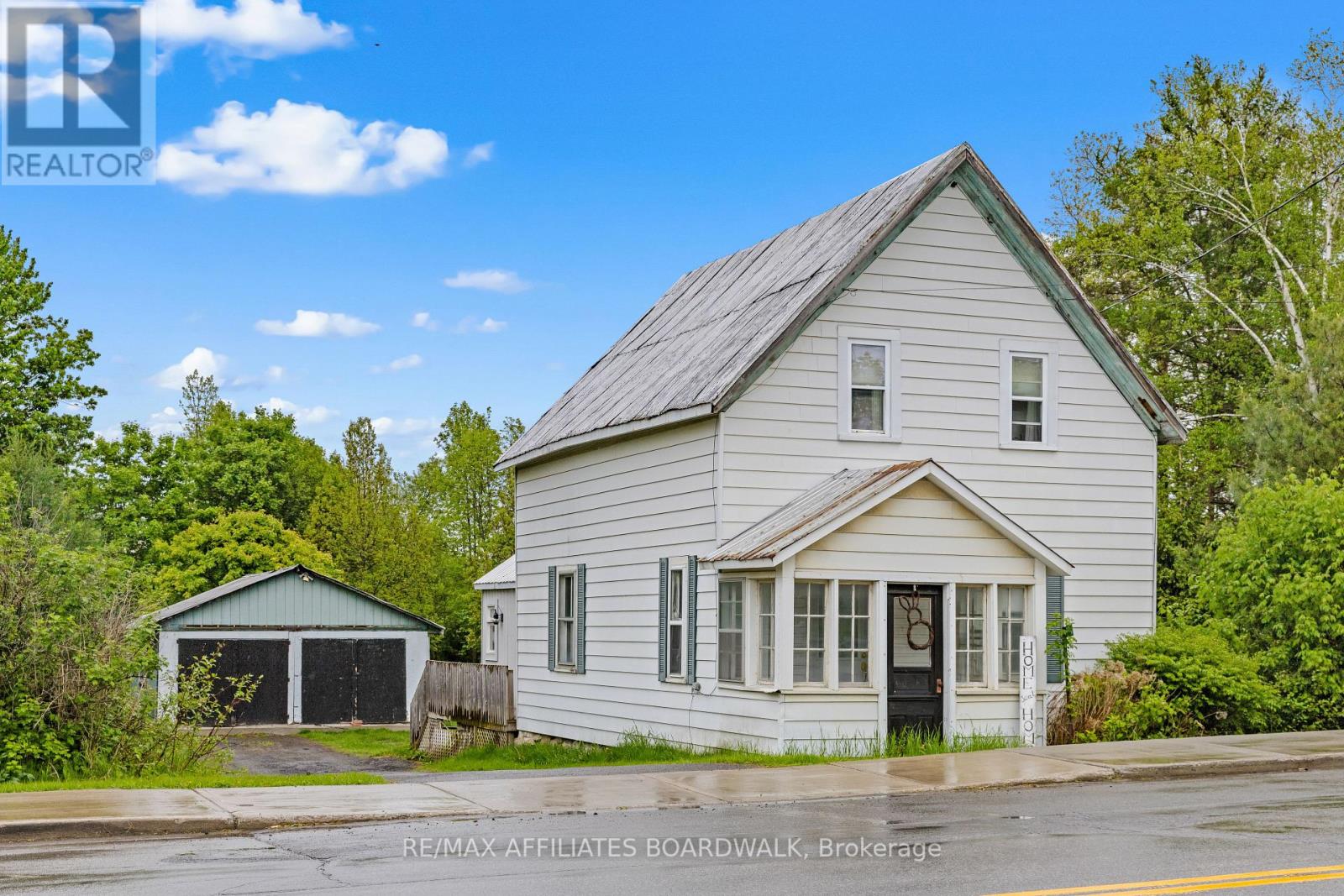 6631 FOURTH LINE ROAD, Ottawa, Ontario