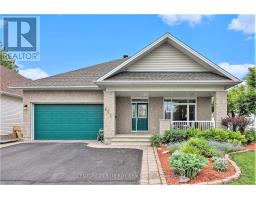 852 SWALLOWTAIL CRESCENT, Ottawa, Ontario