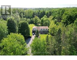 1430 ROYAL MAPLE DRIVE, Ottawa, Ontario