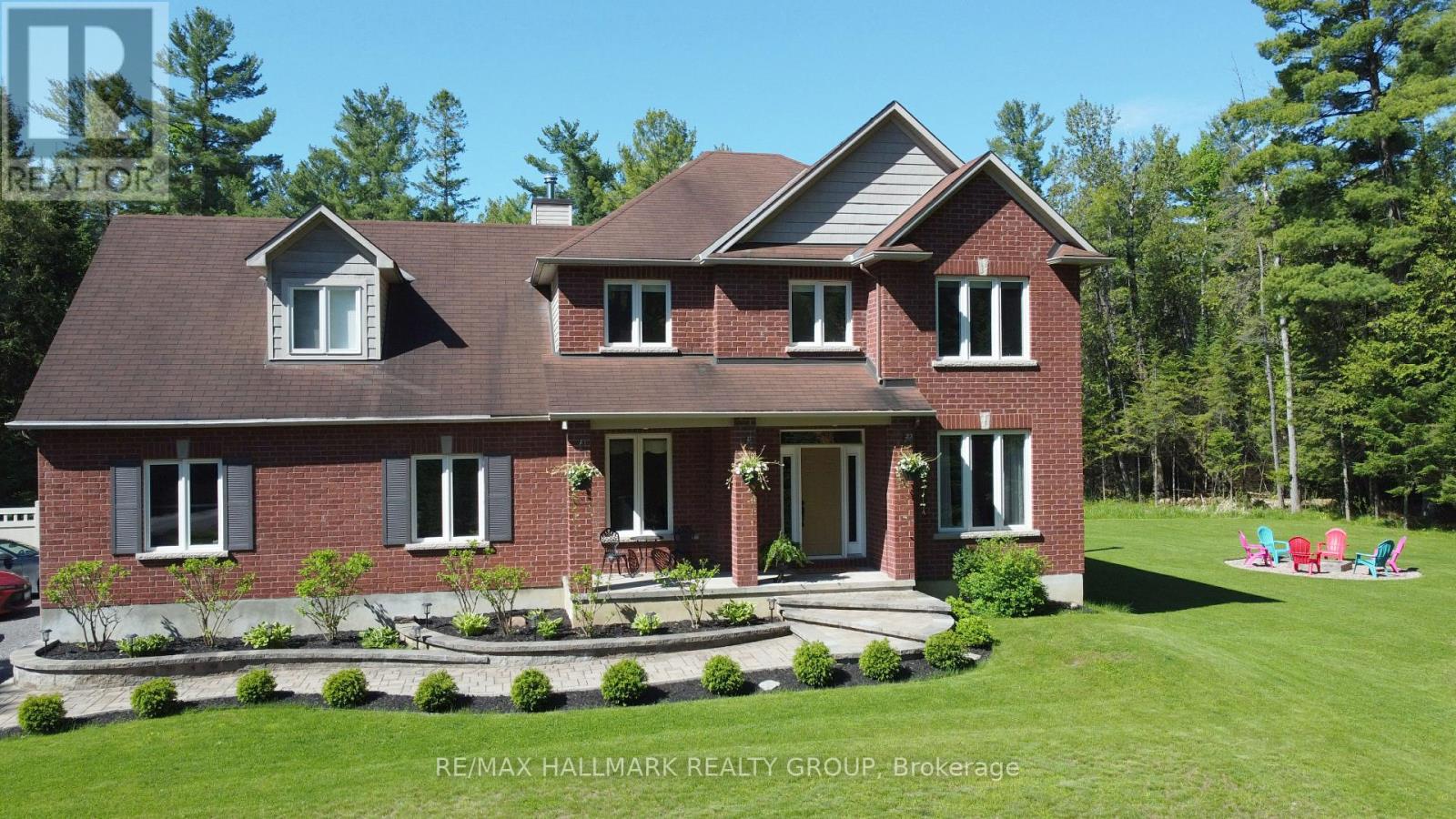 671 SPRUCE RIDGE ROAD, Ottawa, Ontario