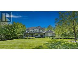 387 RIDGESIDE FARM DRIVE, Ottawa, Ontario