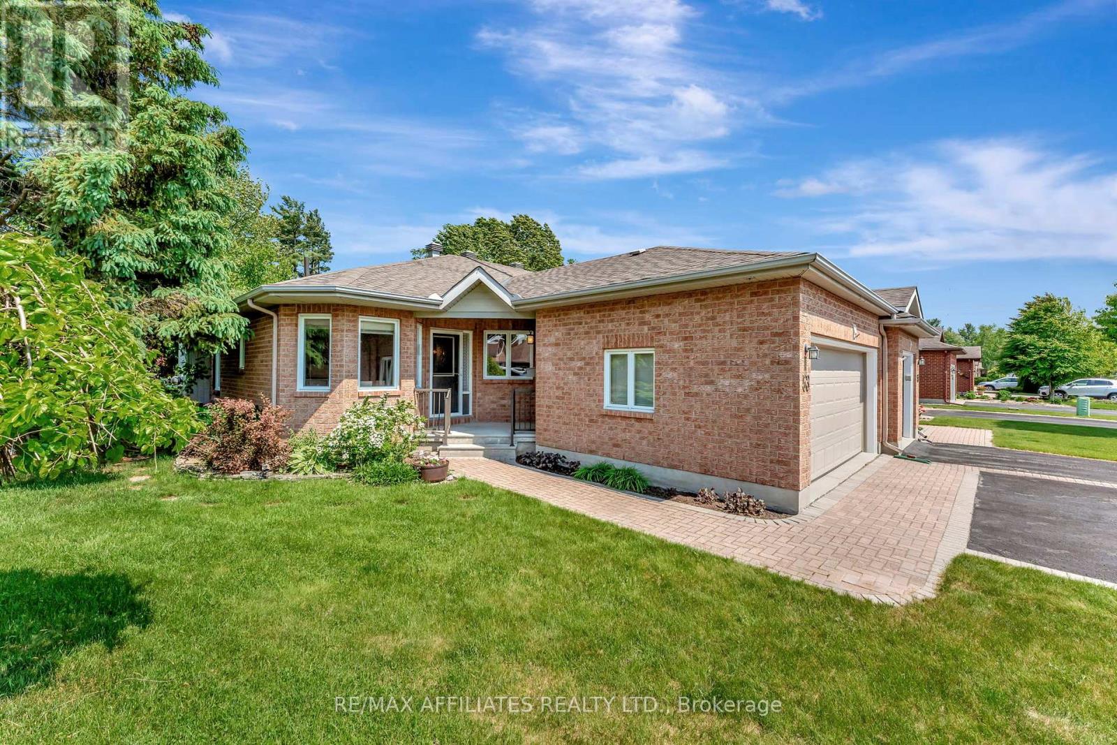 53 BUNTING LANE, Ottawa, Ontario