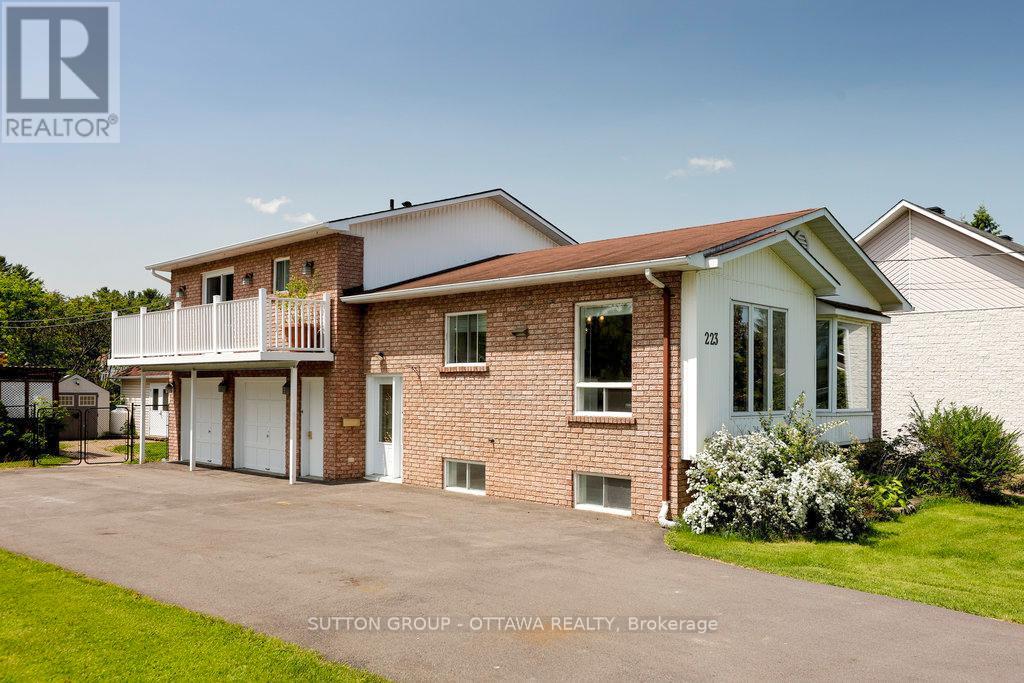 223 DES OUTAOUAIS STREET, Clarence-Rockland, Ontario