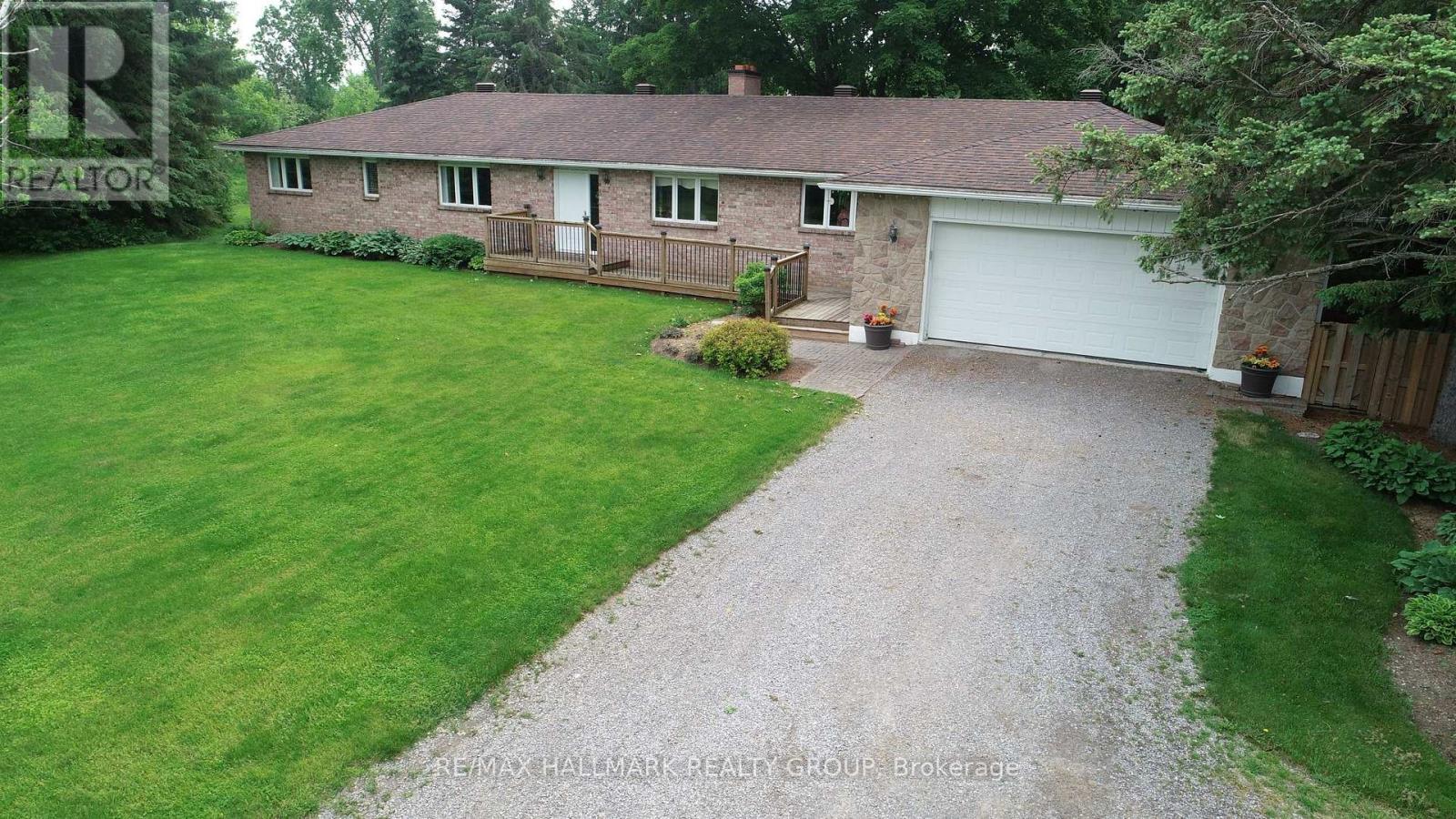 2215 OLD SECOND LINE ROAD, Ottawa, Ontario