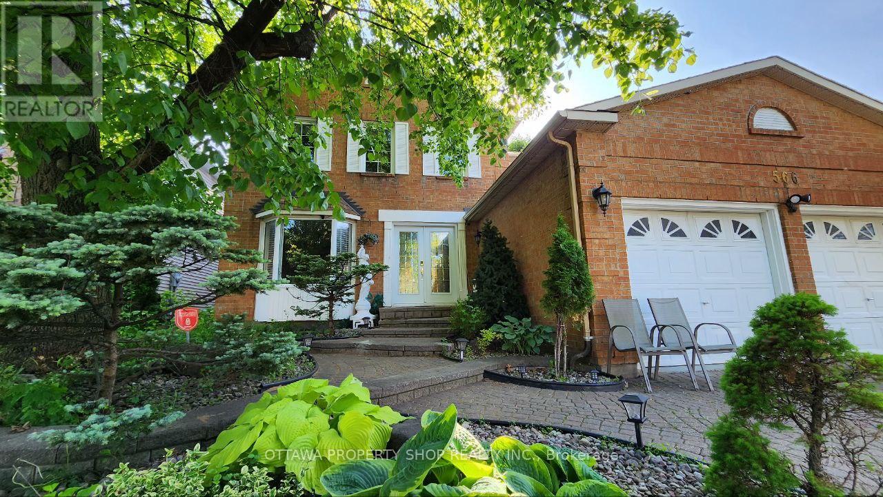 566 FALWYN CRESCENT W, Ottawa, Ontario