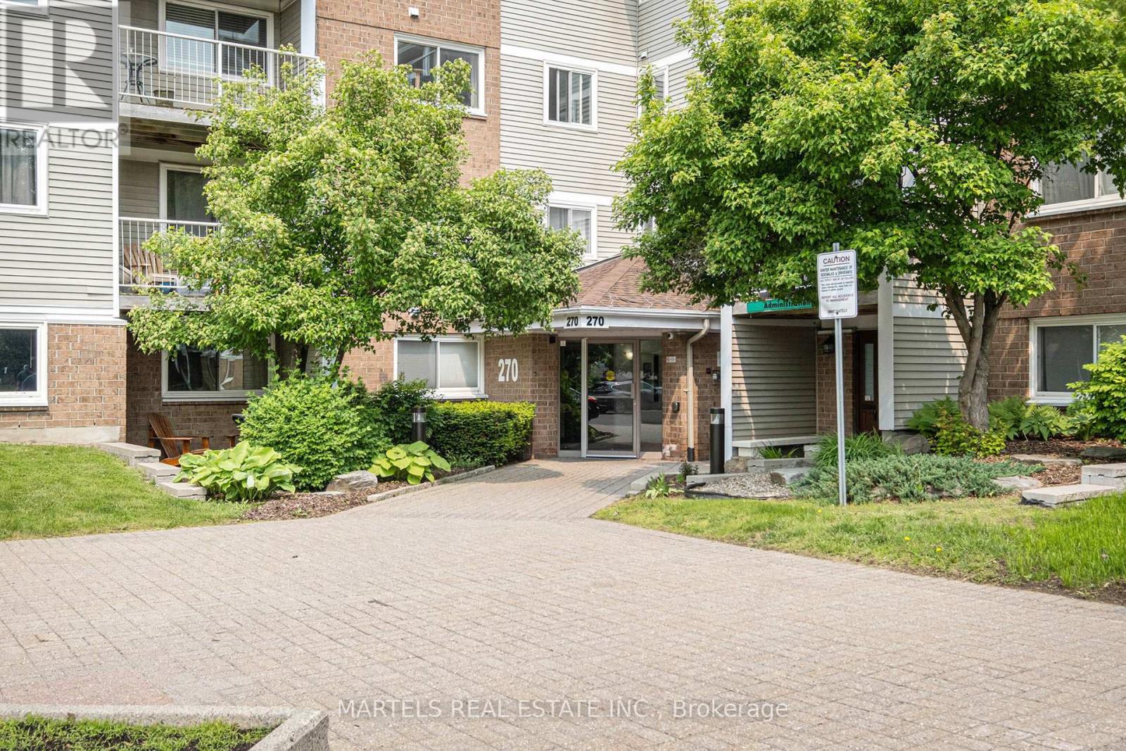 216 - 270 BRITTANY DRIVE, Ottawa, Ontario