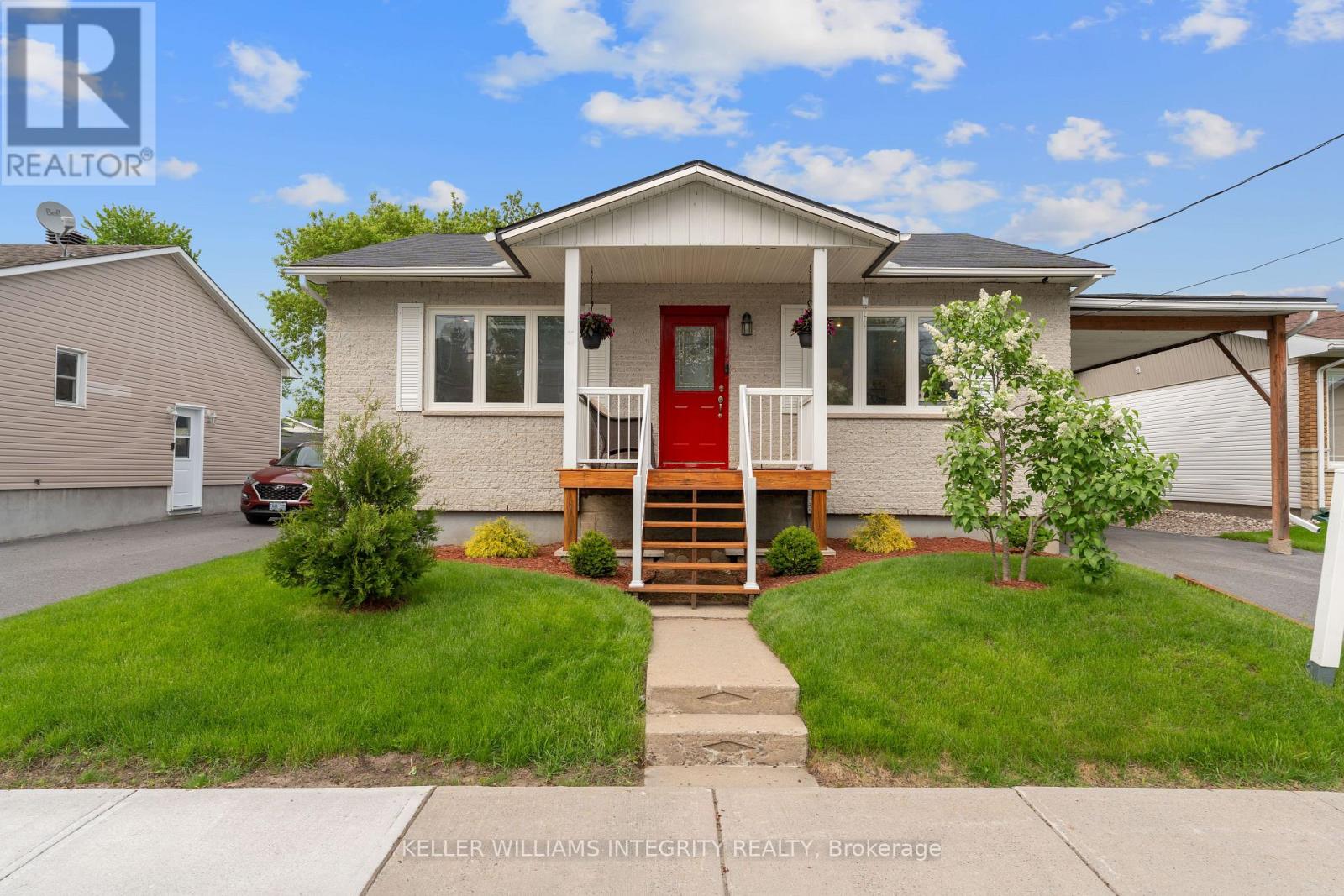 3867 CHAMPLAIN STREET, Clarence-Rockland, Ontario