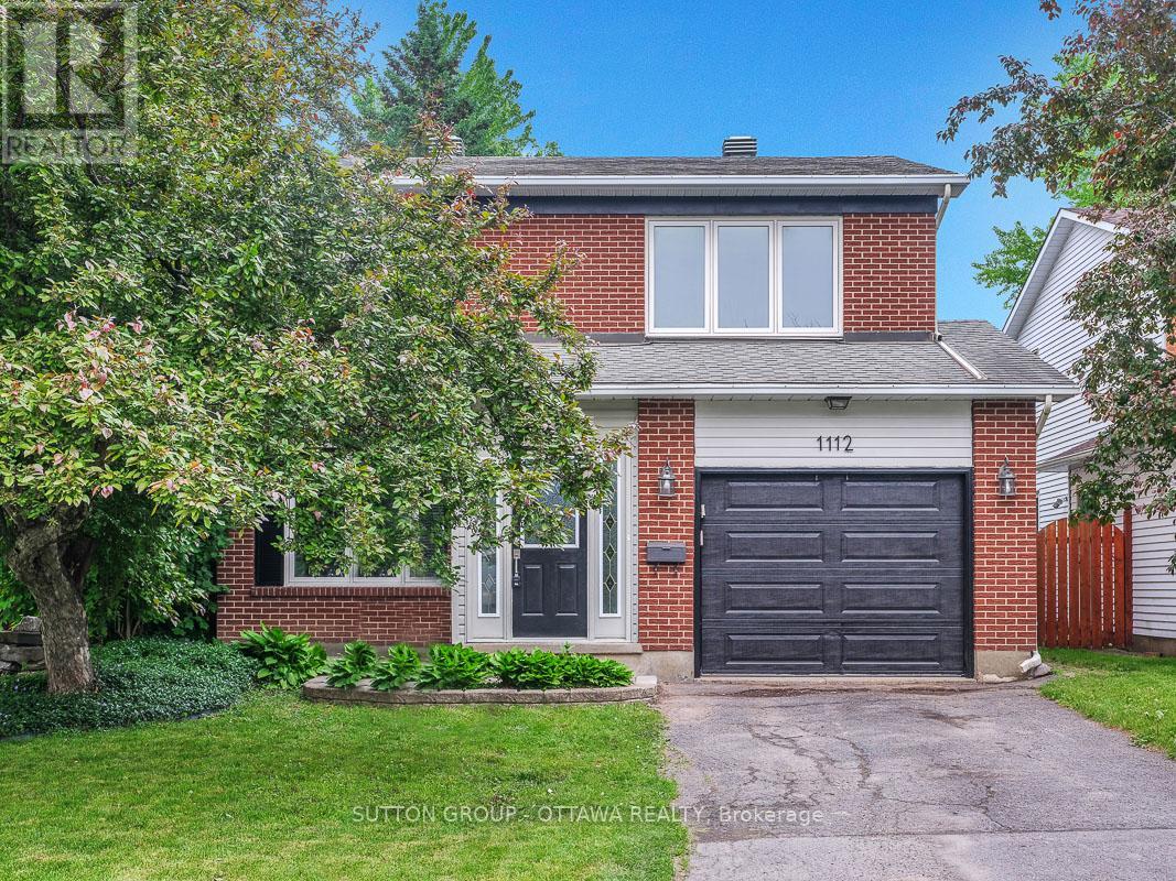 1112 ST. GERMAIN CRESCENT, Ottawa, Ontario