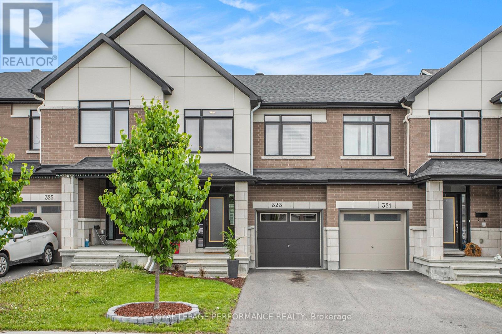 323 JOSHUA STREET, Ottawa, Ontario