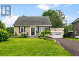 150 POOLE STREET, McNab/Braeside, Ontario
