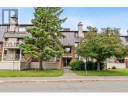 4 - 20 SWEETBRIAR CIRCLE, Ottawa, Ontario