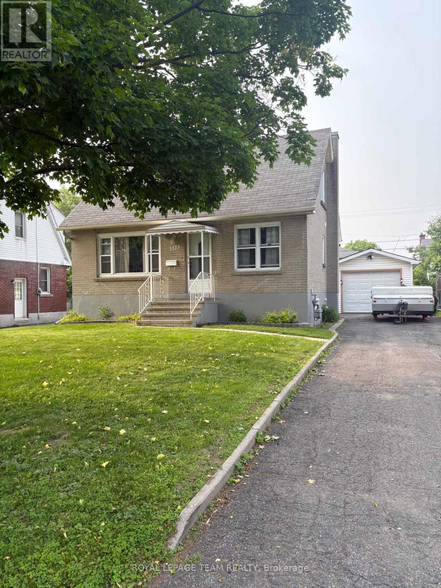 1123 SECORD AVENUE, Ottawa, Ontario