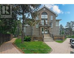 8 - 3 STONEBANK CRESCENT, Ottawa, Ontario
