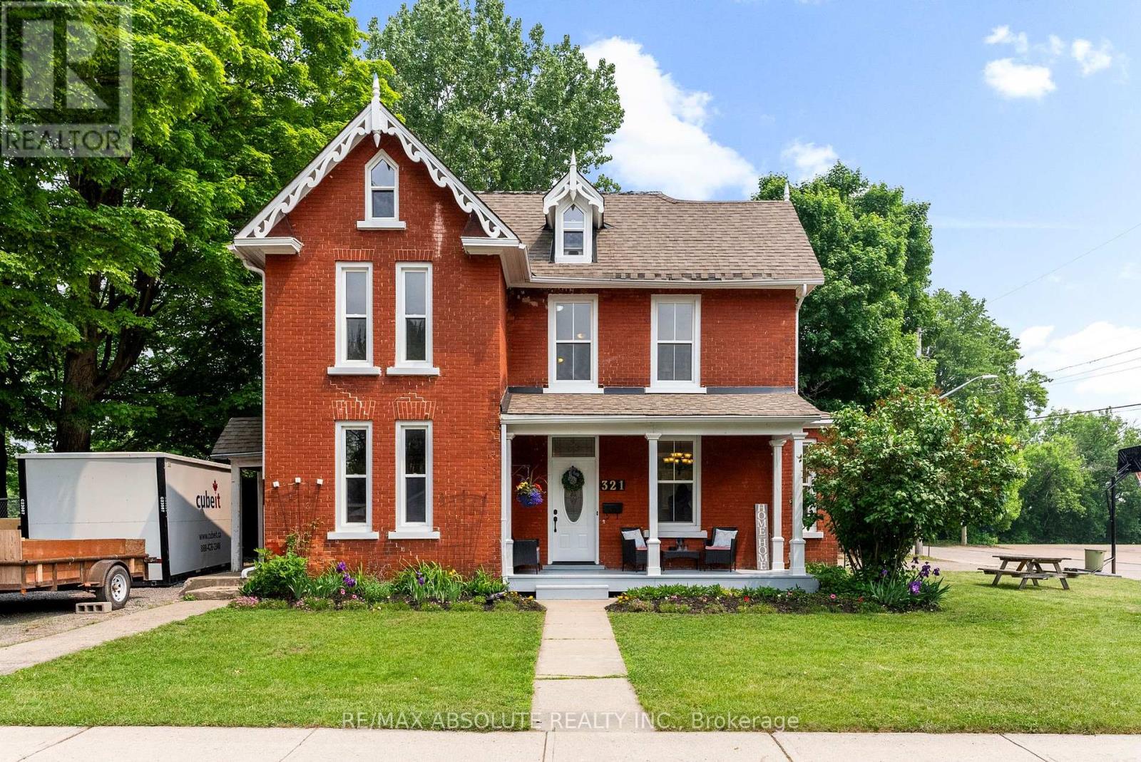 321 ALBERT STREET, Arnprior, Ontario