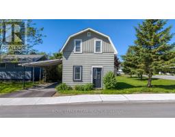24 MERCER STREET, Mississippi Mills, Ontario