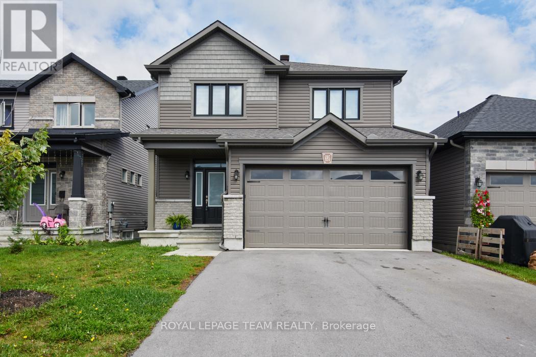 695 PARADE DRIVE, Ottawa, Ontario