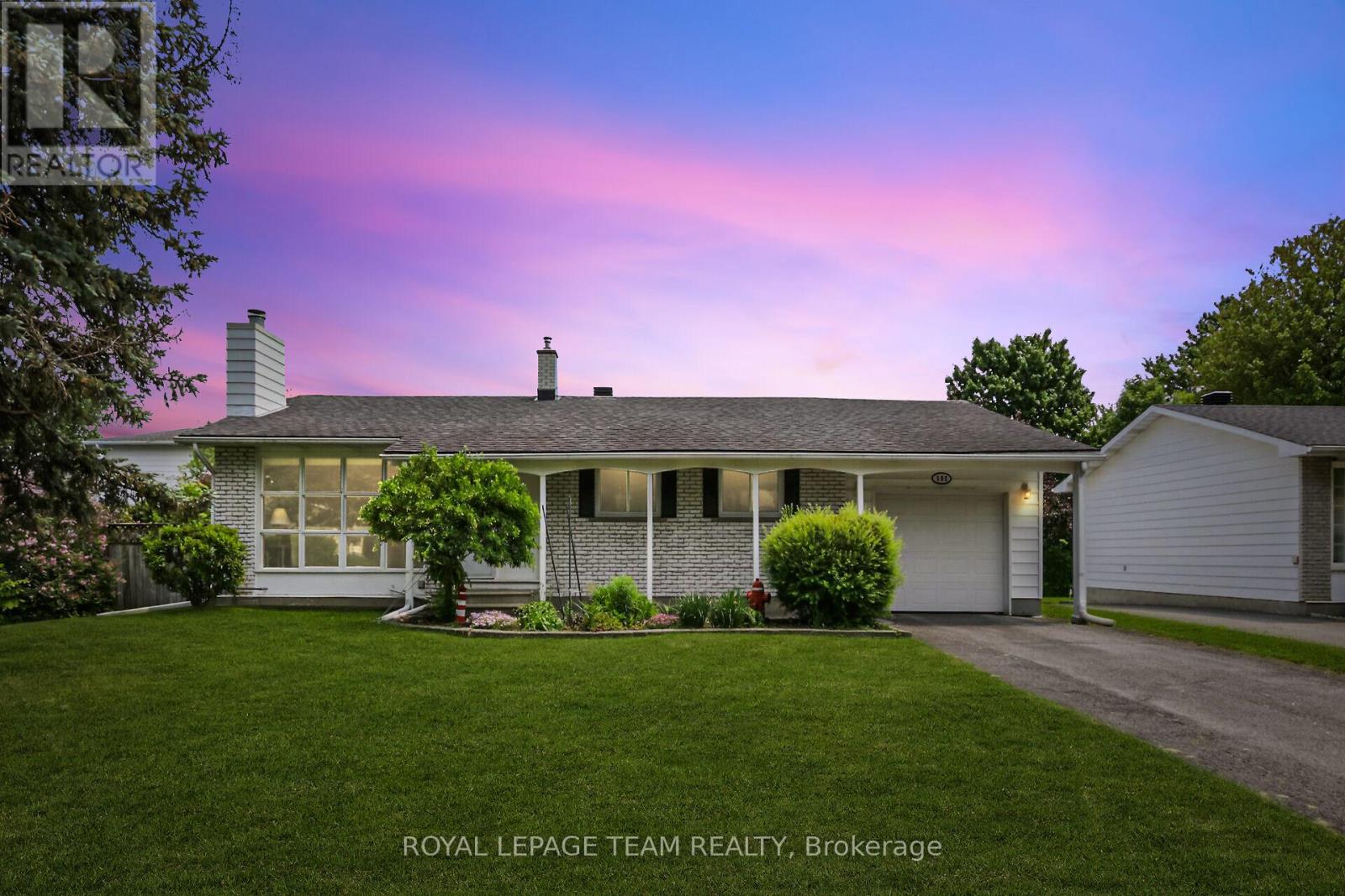 102 ORIOLE AVENUE, Ottawa, Ontario