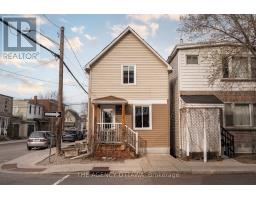223 CARRUTHERS AVENUE, Ottawa, Ontario