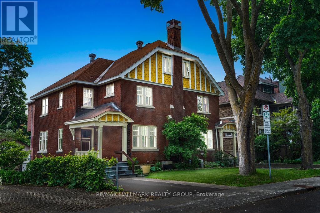 386-388 FIRST AVENUE, Ottawa, Ontario