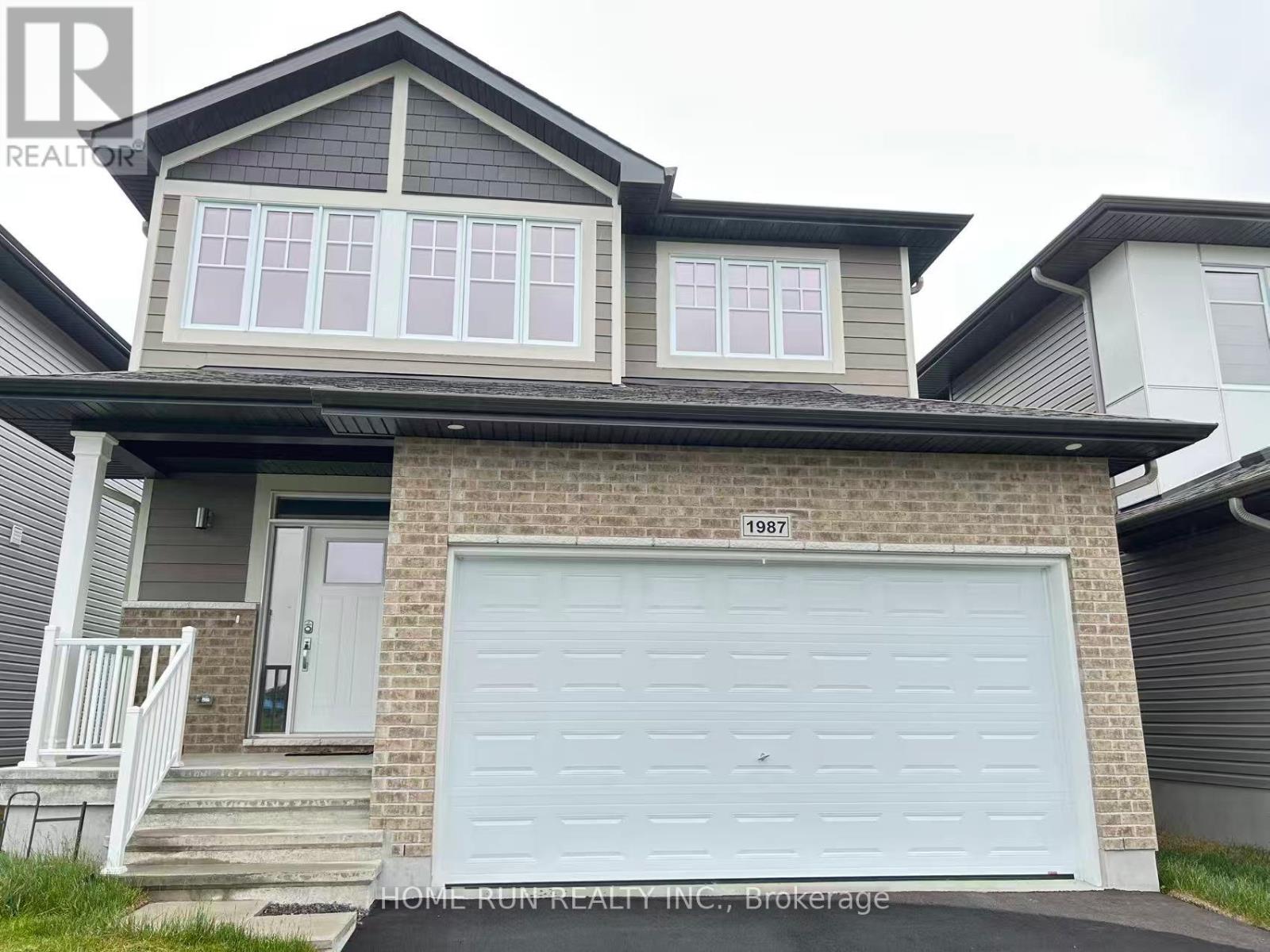 1987 ACOUSTIC WAY, Ottawa, Ontario