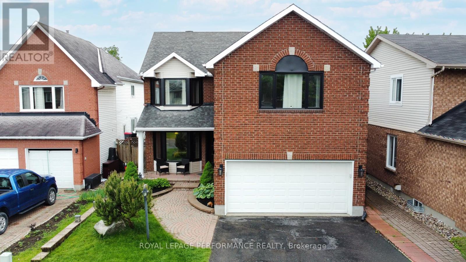 8 MASONBROOK STREET, Ottawa, Ontario