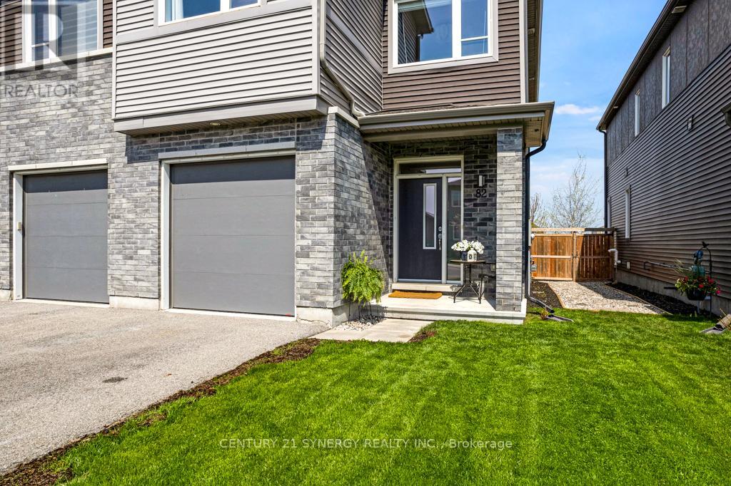 82 RIDDELL STREET, Carleton Place, Ontario