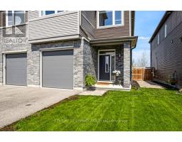 82 RIDDELL STREET, Carleton Place, Ontario