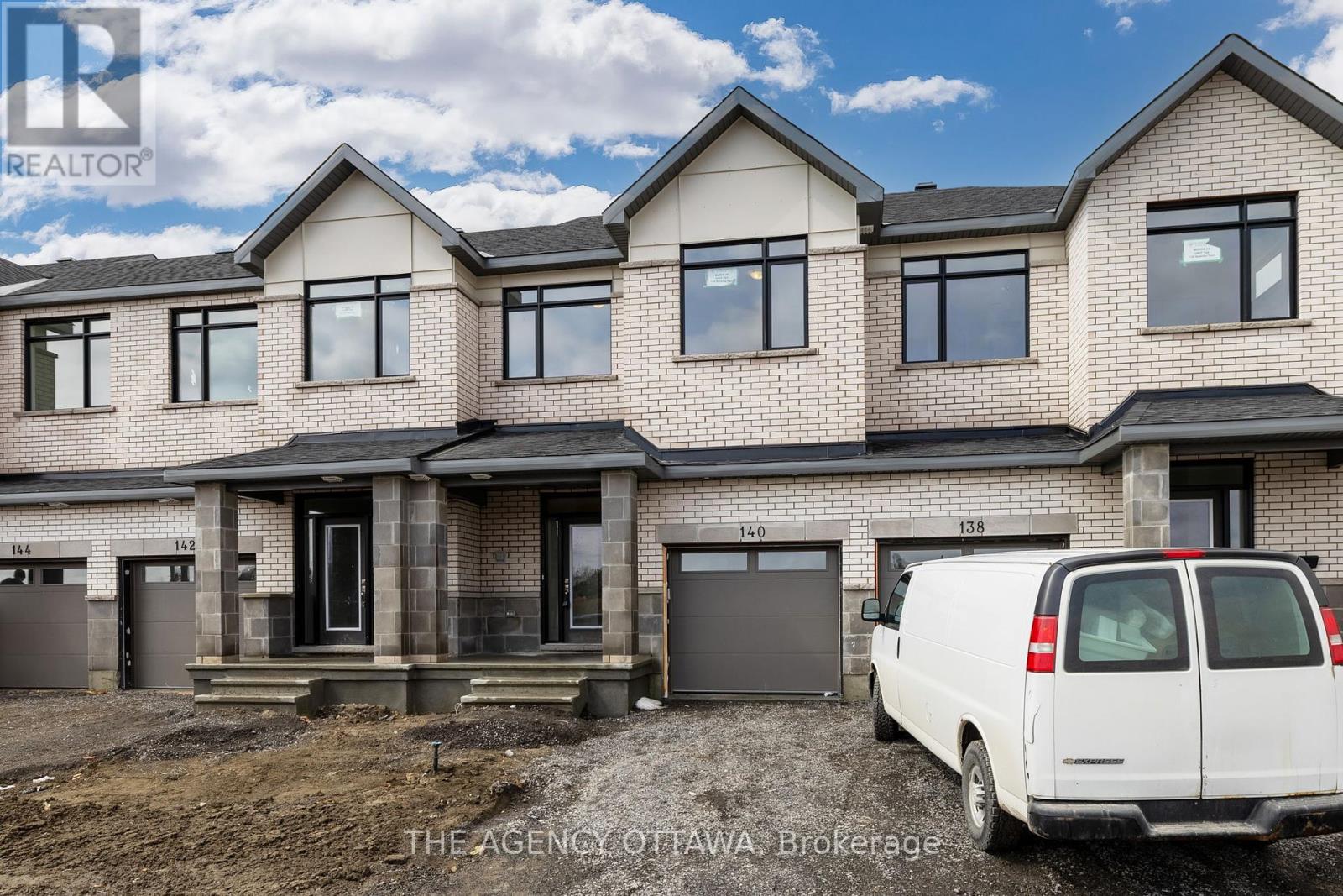 140 SENCHA TERRACE, Ottawa, Ontario