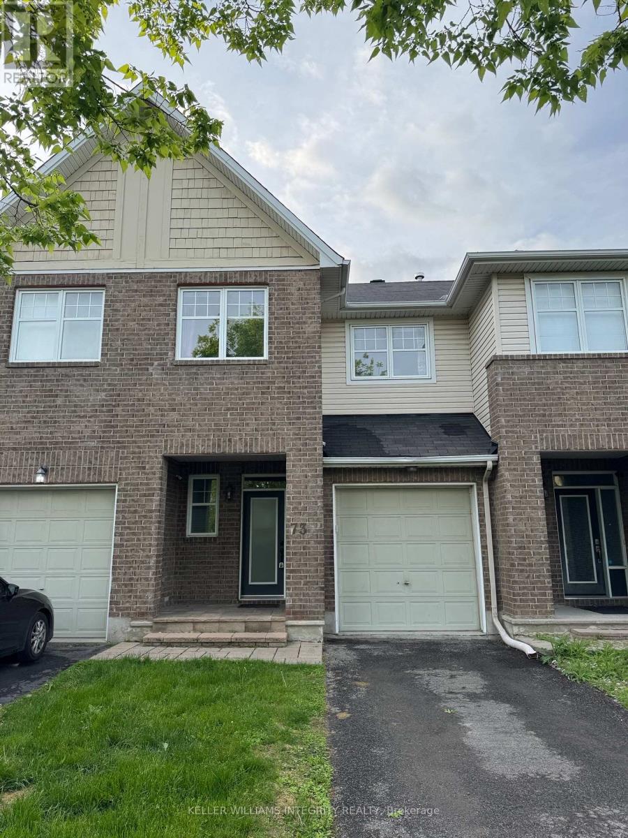 73 HATCHLEY ROAD, Ottawa, Ontario