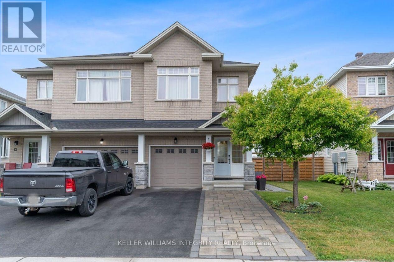 15 PEEVER PLACE, Carleton Place, Ontario