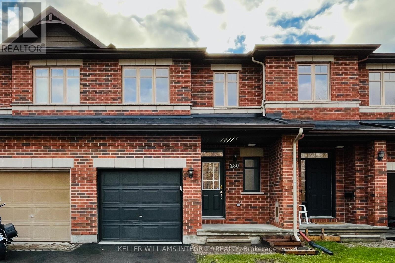 280 CELTIC RIDGE CRESCENT, Ottawa, Ontario