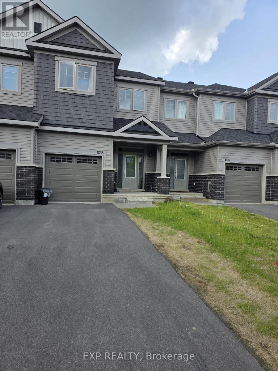 1013 KIJIK CRESCENT, Ottawa, Ontario