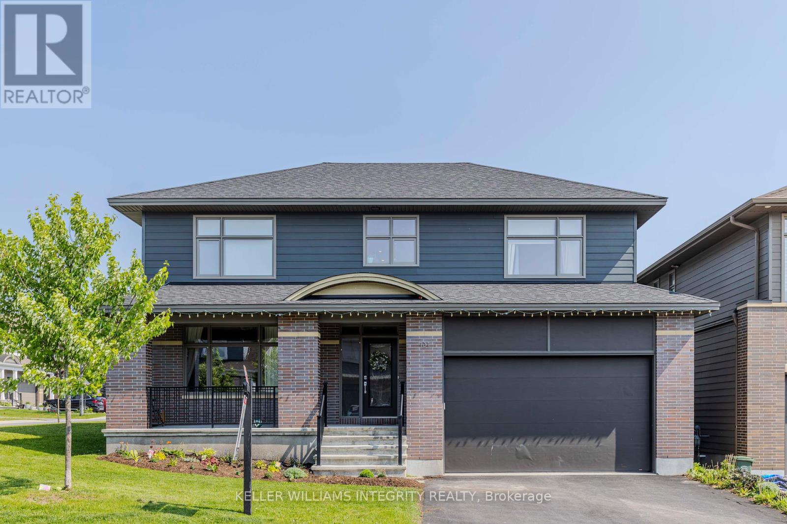 131 ESCARPMENT CRESCENT, Ottawa, Ontario