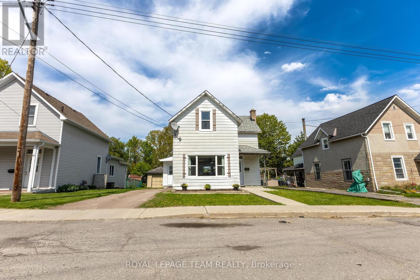 48 MCGONIGAL STREET E, Arnprior, Ontario