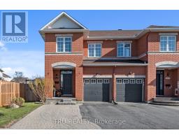 105 DEERCROFT AVENUE, Ottawa, Ontario