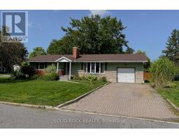 35 KIRKSTALL AVENUE, Ottawa, Ontario