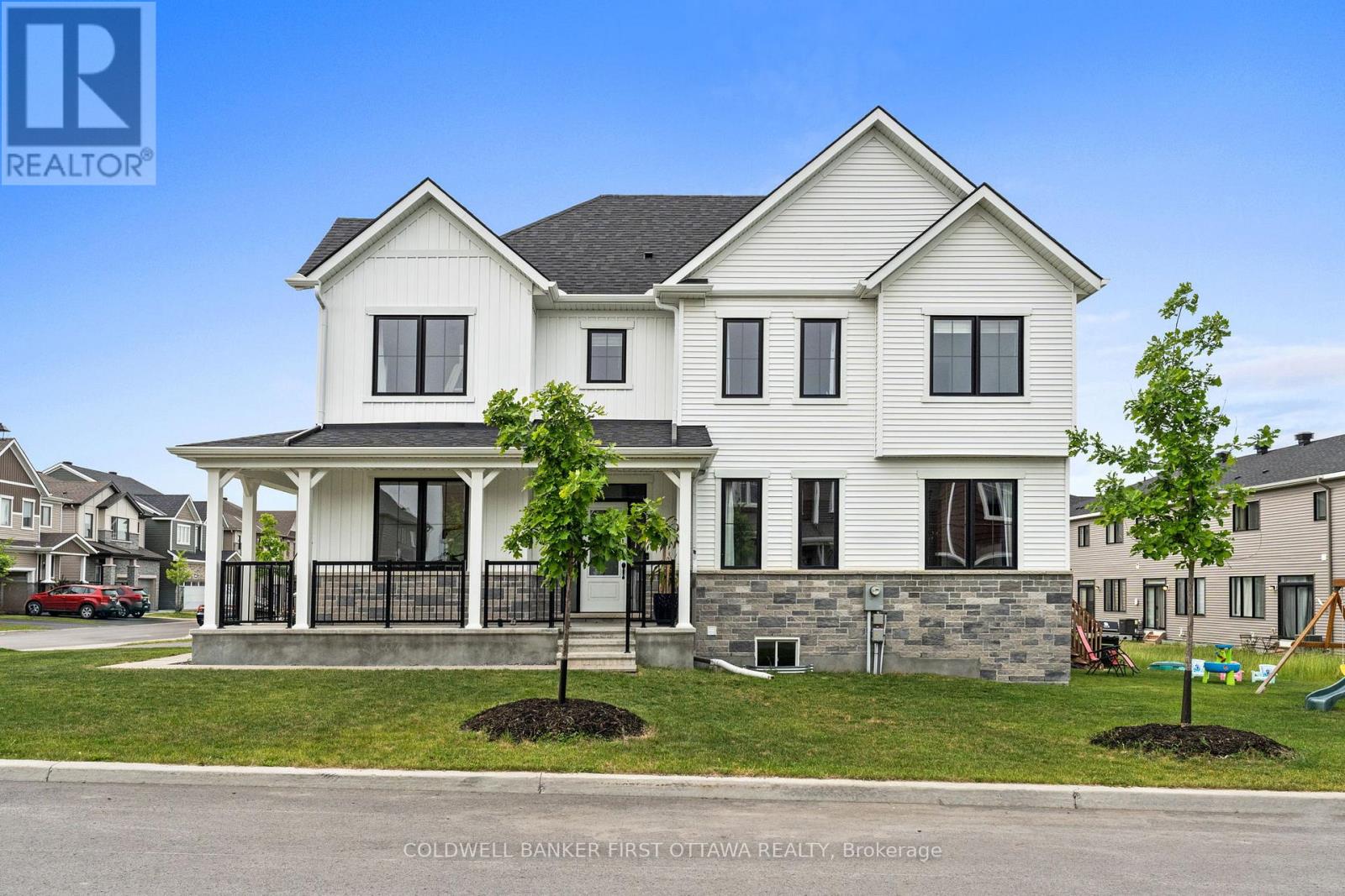 10 RACEMOSE STREET, Ottawa, Ontario